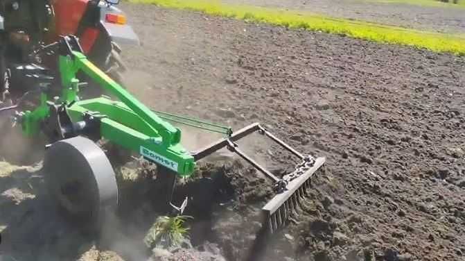 Польський плуг Бомет під трактори 24к.сГарантія рік,доставляємо до Вас