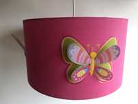 Abajur rosa de teto infantil