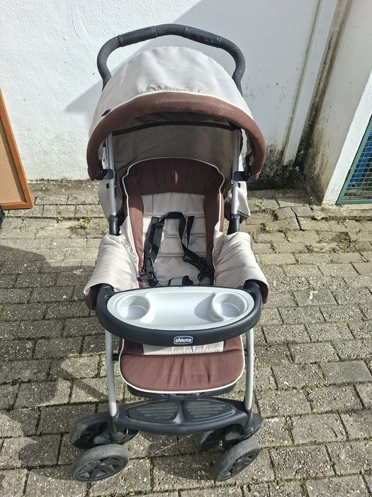 Carrinho de bebé Chico