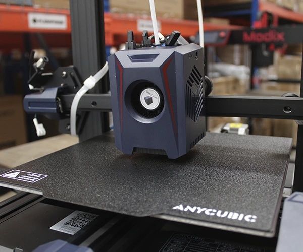 Продам 3д принтер Anycubic cobra neo