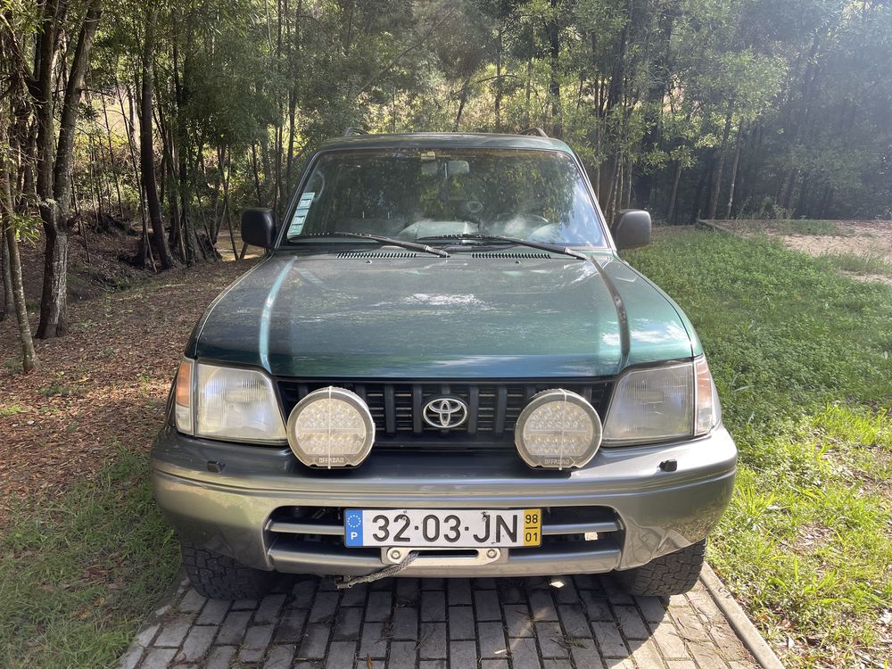 Toyota Land Cruiser KZJ90