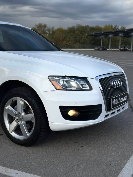 Продам audi Q5 полный привод