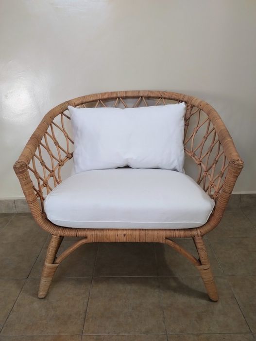 Fotel rattanowy z zestawem poduch NOWY