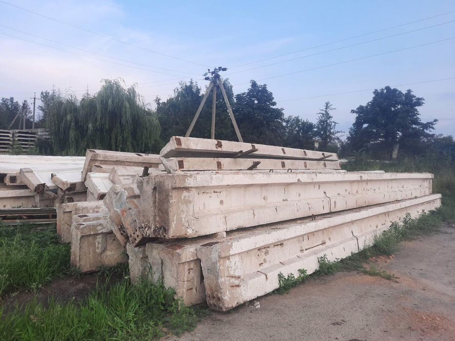 Продам колонны, ригеля 12м