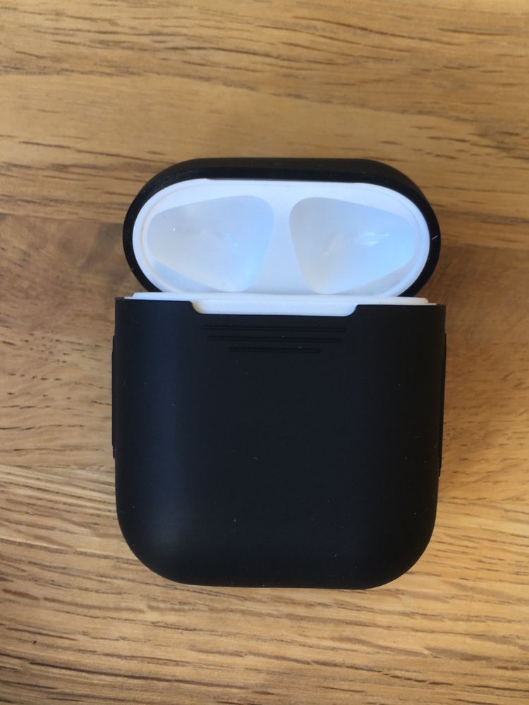 Силіконовий чохол для навушників Apple AirPods 1/2 Silicone Case чехол