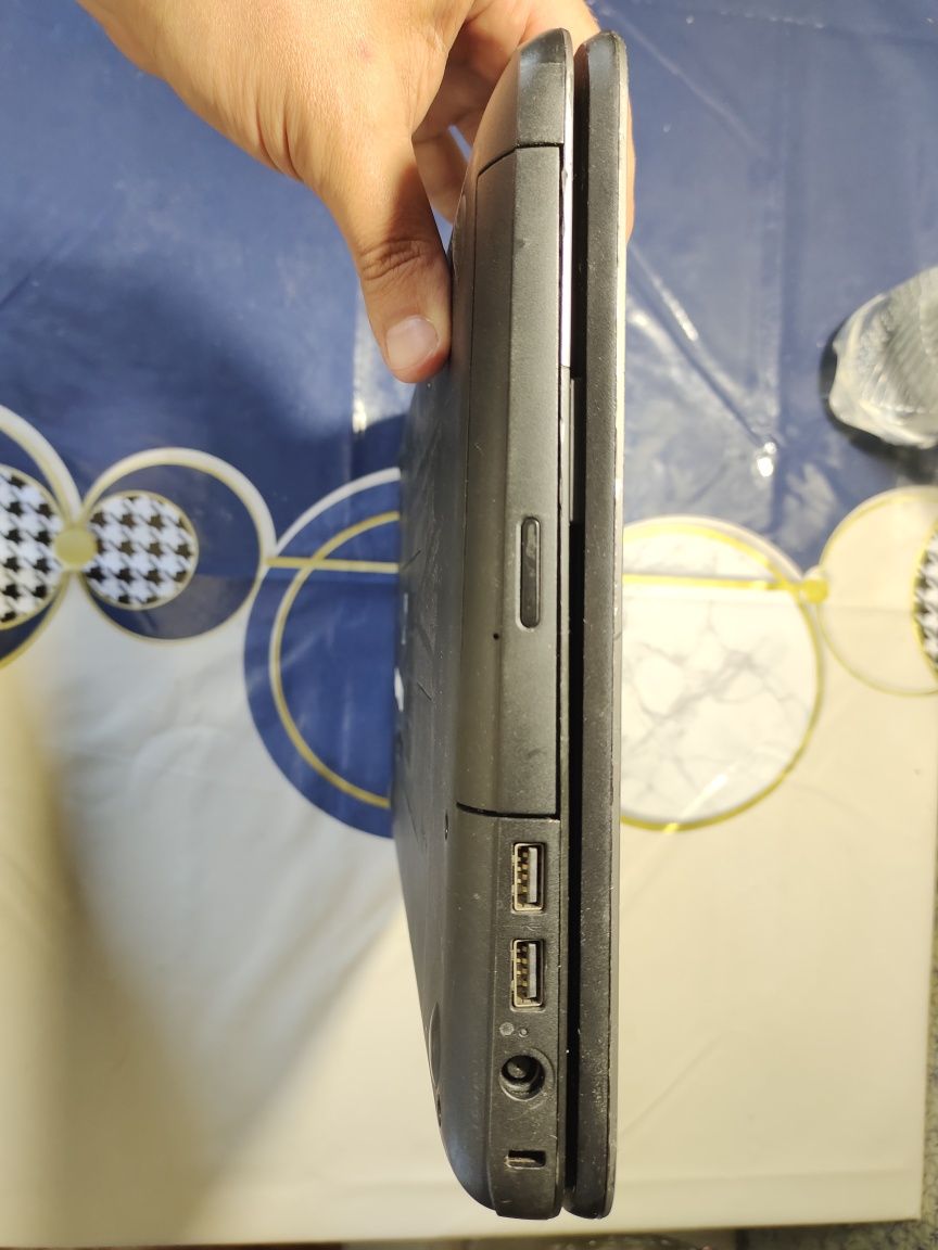 Продам ноутбук HP 650
