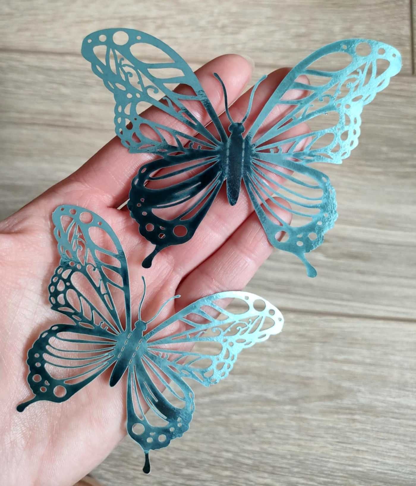 Motyle 3D Naklejki na Zielone Zieleń Mieniąca Ażurowe Ogonki 12 szt