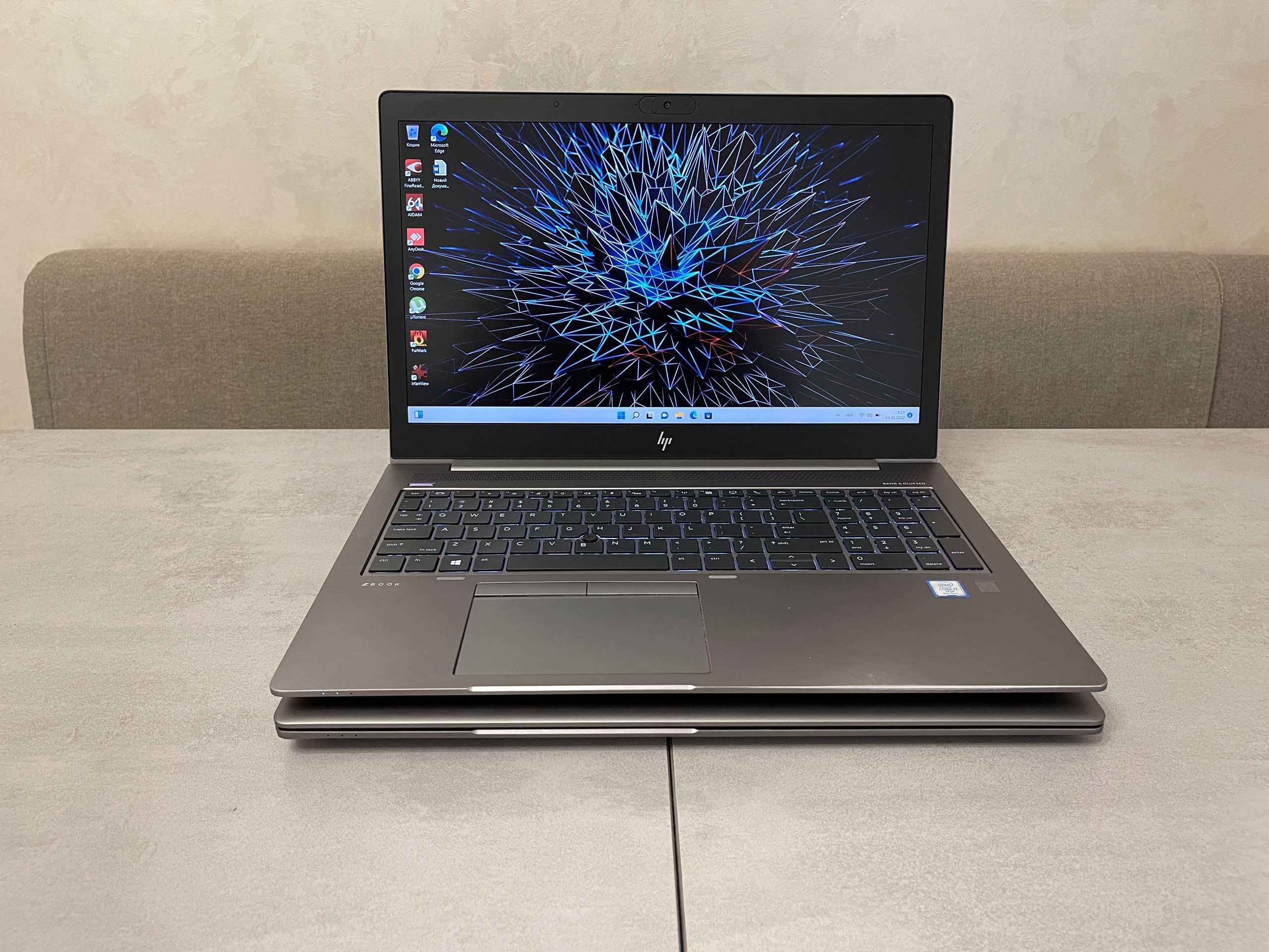 HP Zbook 15u G5, 15,6 FHD IPS, i7-8650U, 32GB, 512GB SSD, Radeon 2GB