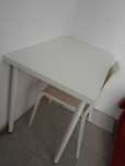 Mesa e 2 cadeiras