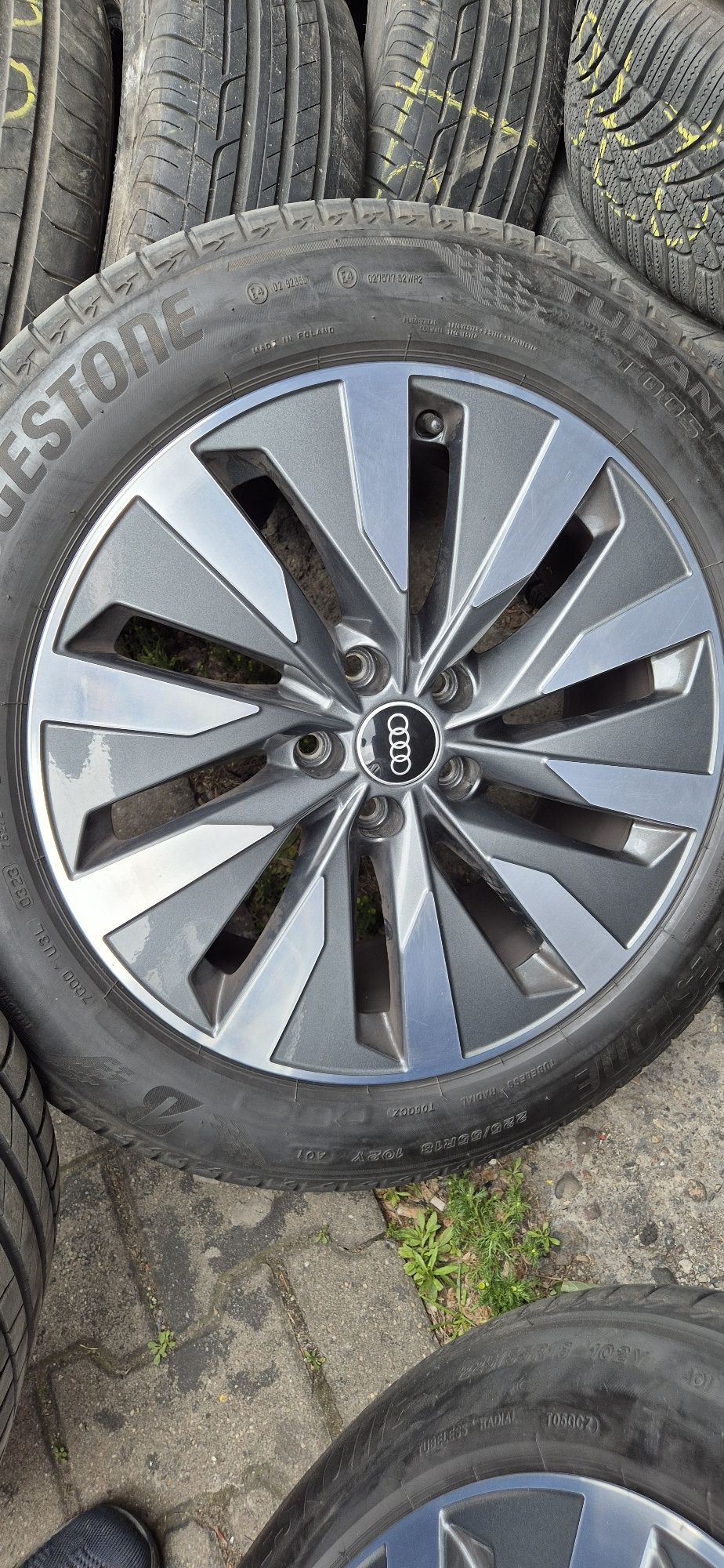 Kpl.alu i felg do Audi A6 18cali oryginalne