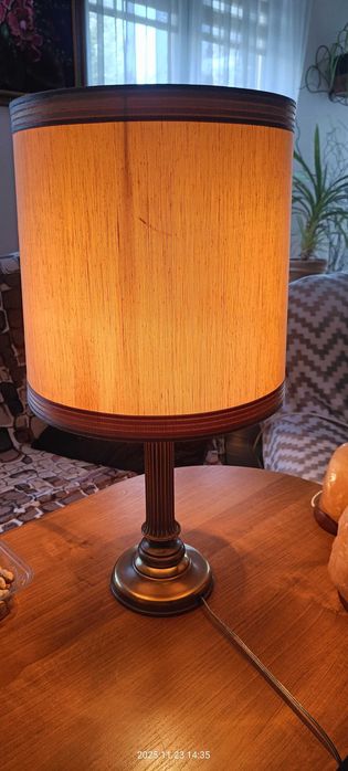 Lampa nocna retro na szafkę