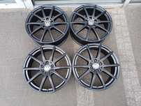 18" VW Golf Caddy Eos Touran Passat CC Scirocco  Audi A3 Skoda CZARNE