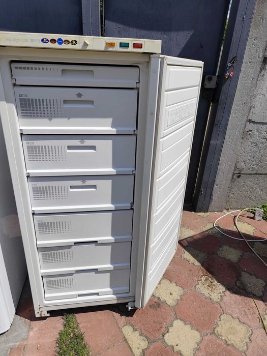 СРОЧНО морозильная камера