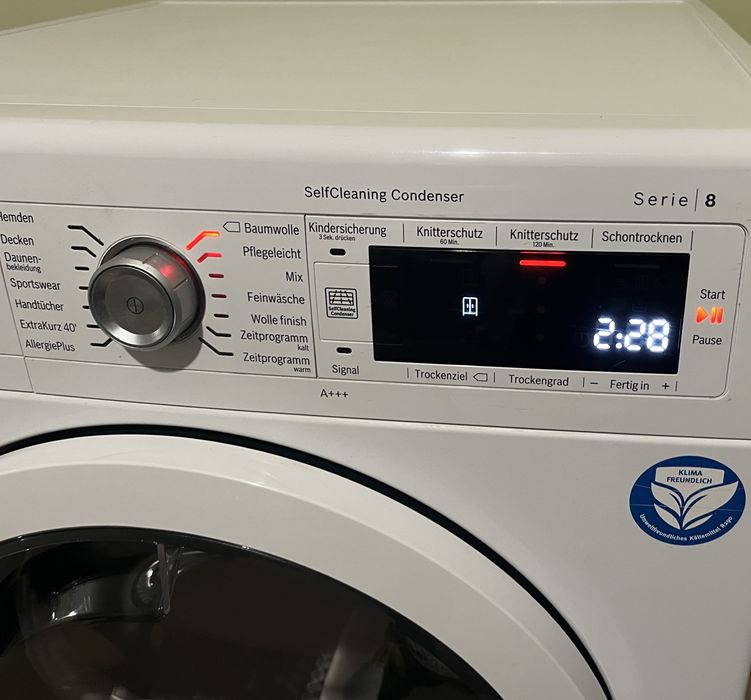 2019рік Сушка сушильная машина Bosch Serie8 з тепловим насосом 1000Вт