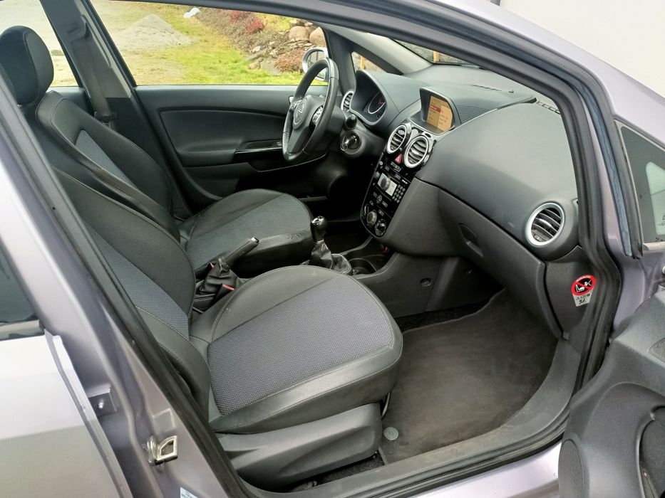 Opel Corsa  1.4 benzyna sprowadzony/opłacony