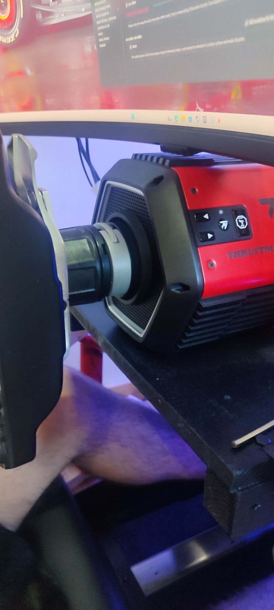 base + volante thrustmaster simrace