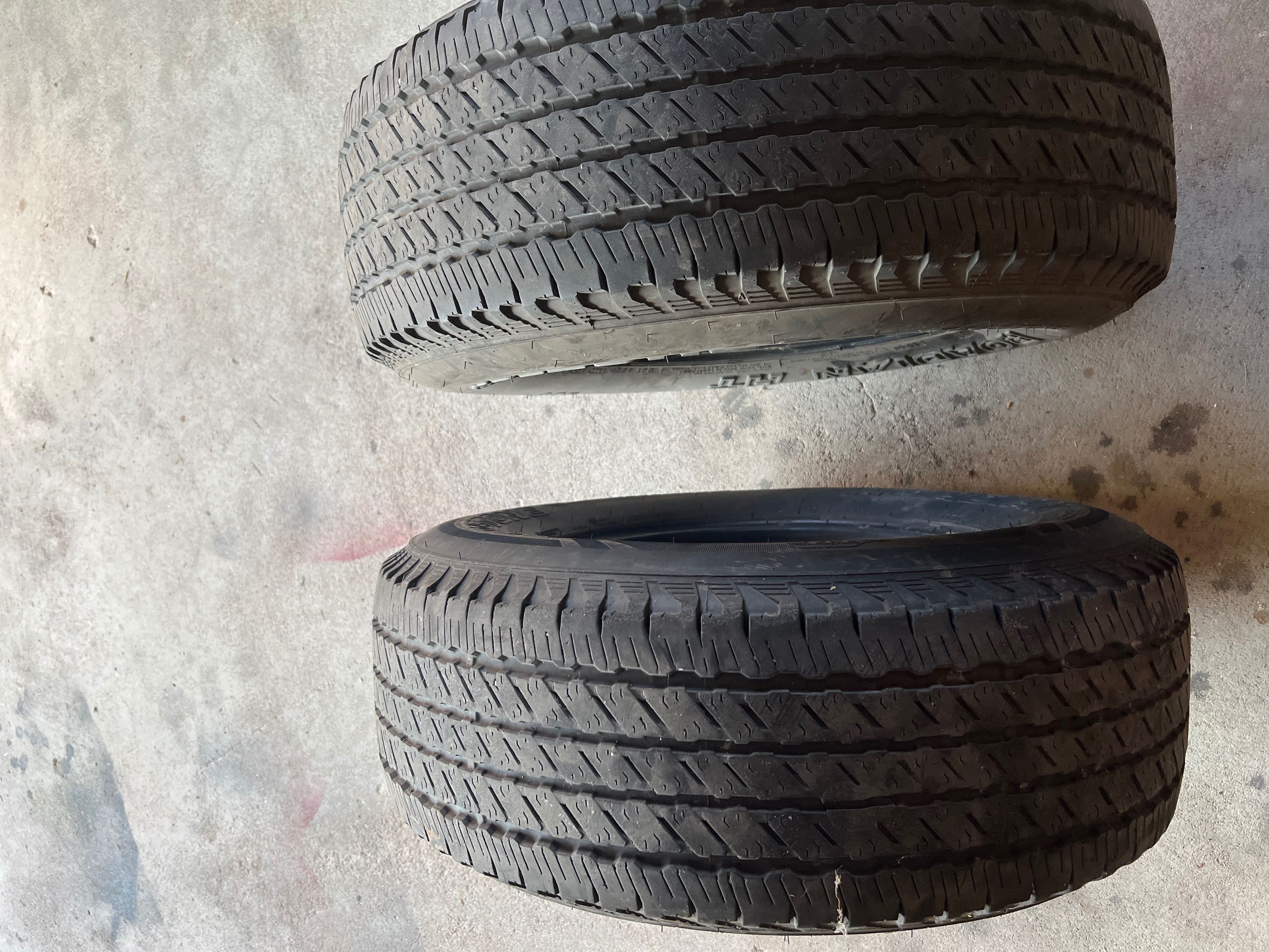 2 pneus 265/70 R15