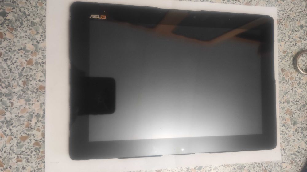 ASUS             TF-300