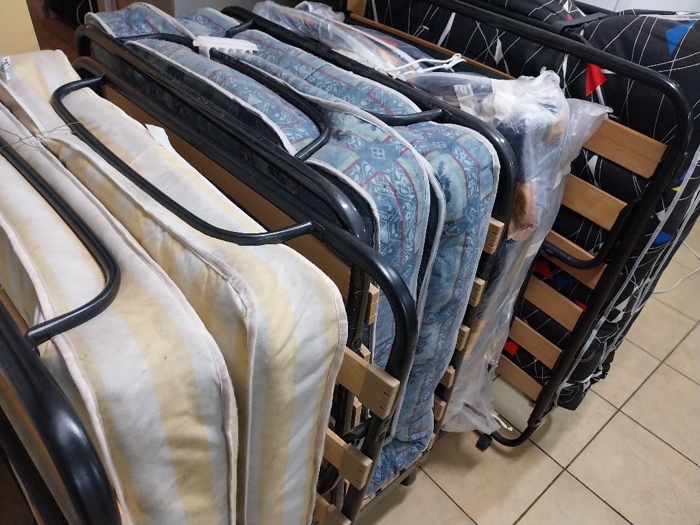 Łóżko  polowe składane