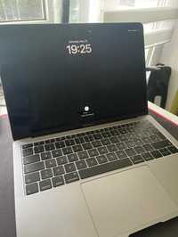 MacBook Air 13" Intel i5