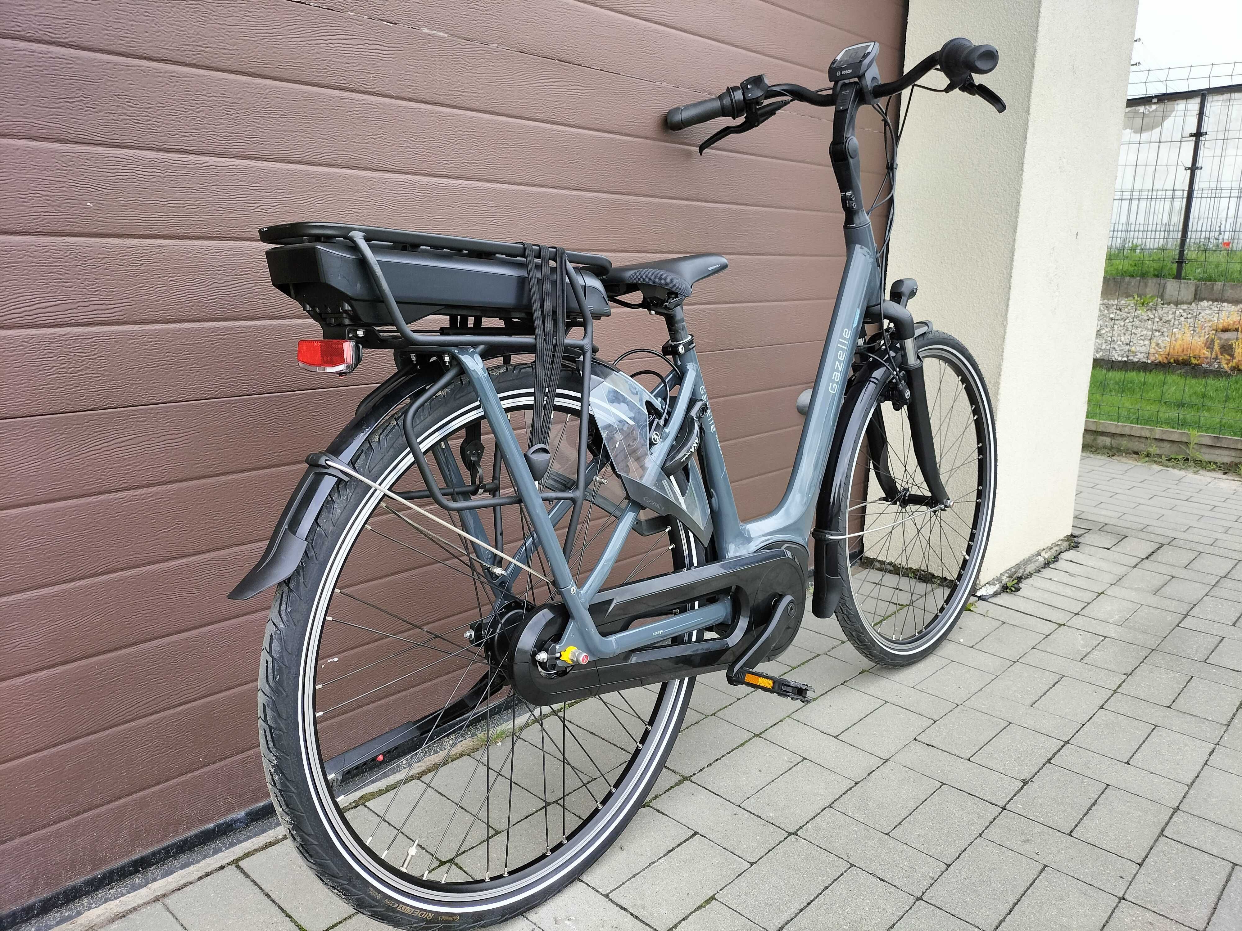 Rower elektryczny Gazelle Orange Bosch Rama 46 cm Nexus 7