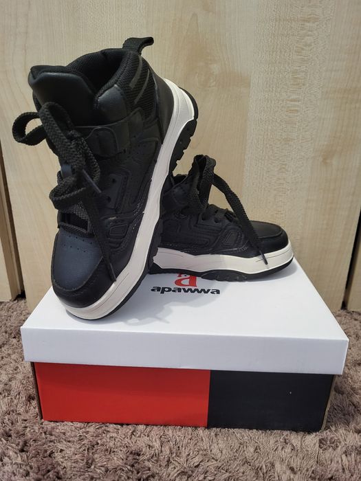 Ботінки дитячі осінні