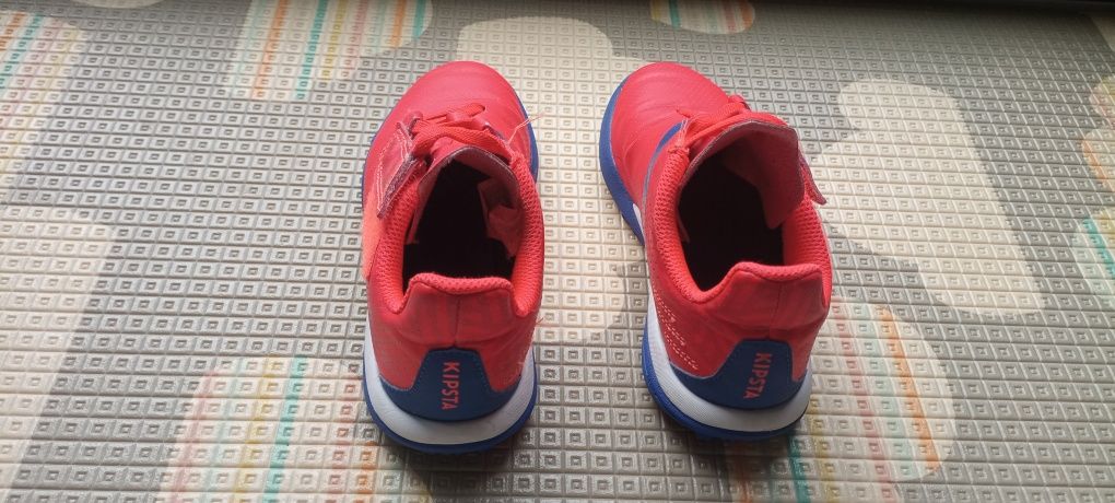 Kipsta decathlon buty do piłki nożnej r.30