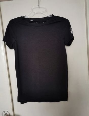 Czarna koszulka 36