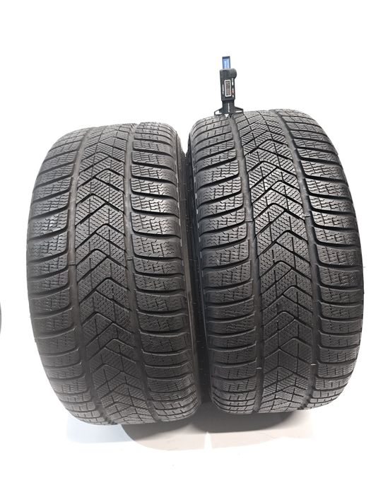 275/40/18 Pirelli Sottozero 3 MO ** 7mm-Dot 23 **