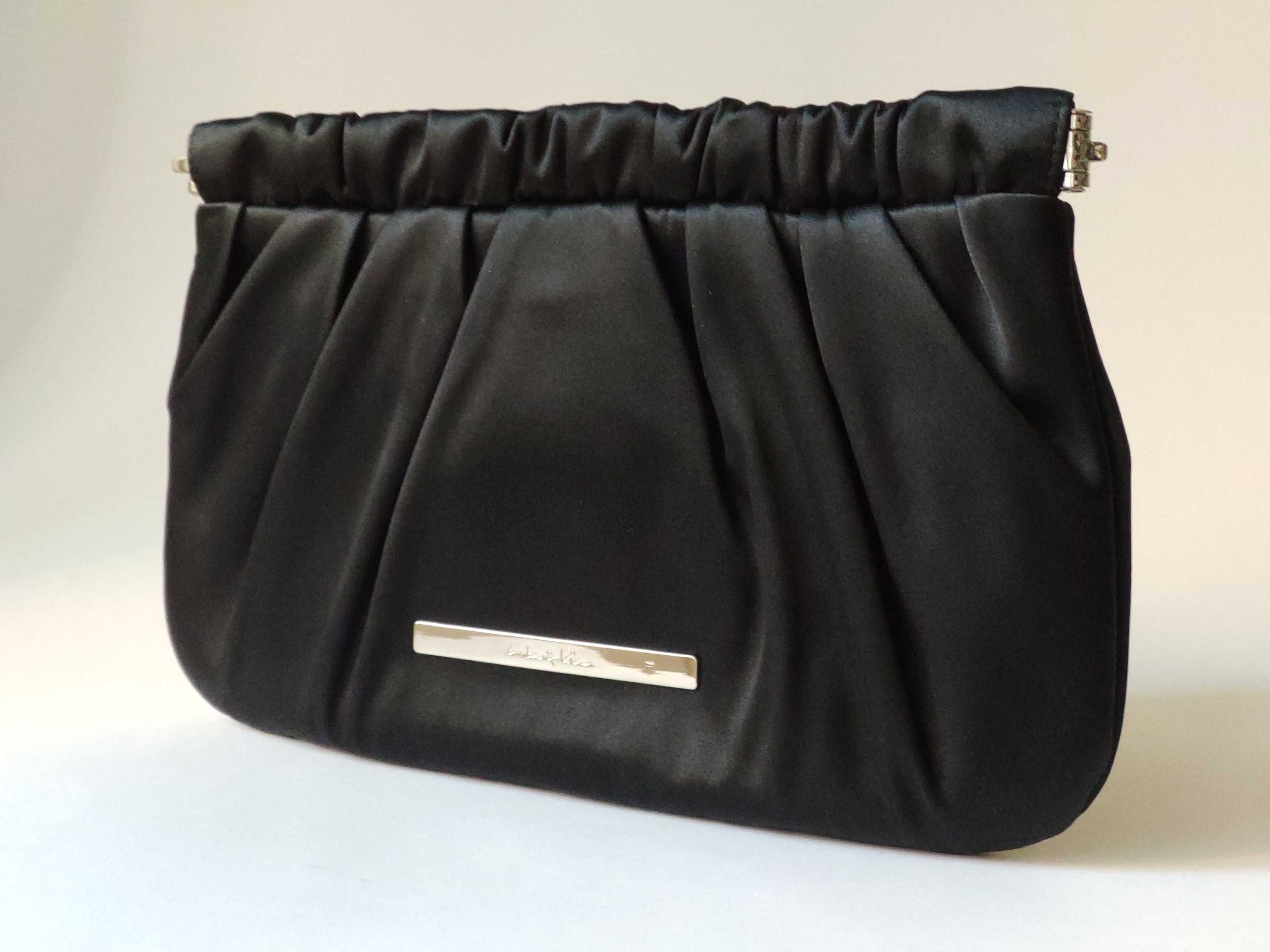 Carteira pochete clutch em cetim preto, Bimba y Lola SALDOS