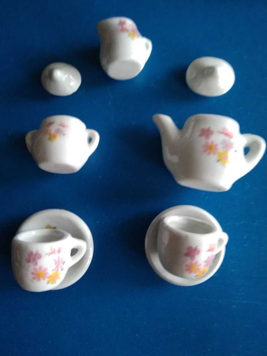 ляльковий сервіз