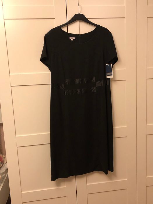 Nowa sukienka atłasowa Lotos Collection