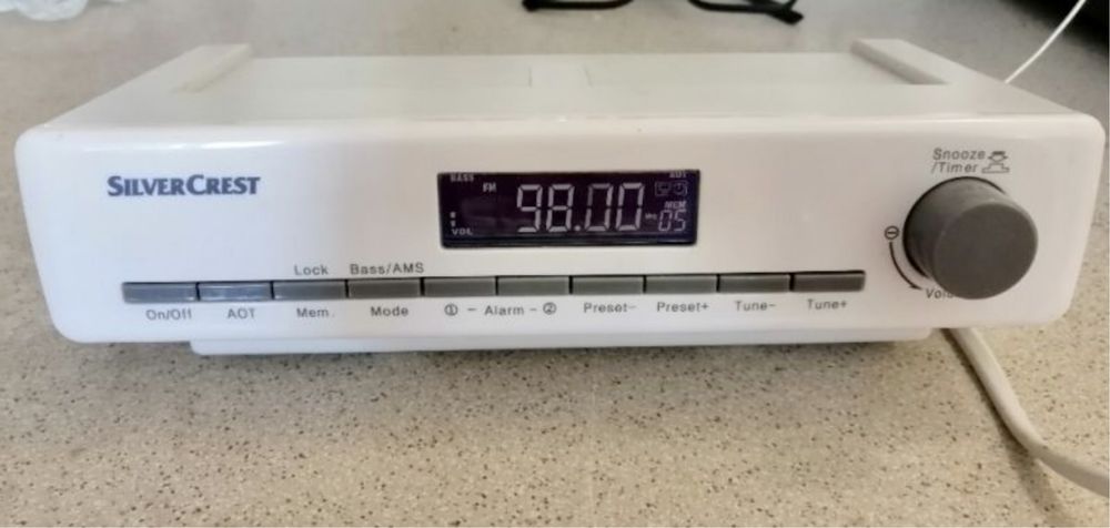 Radio Relógio de Cozinha