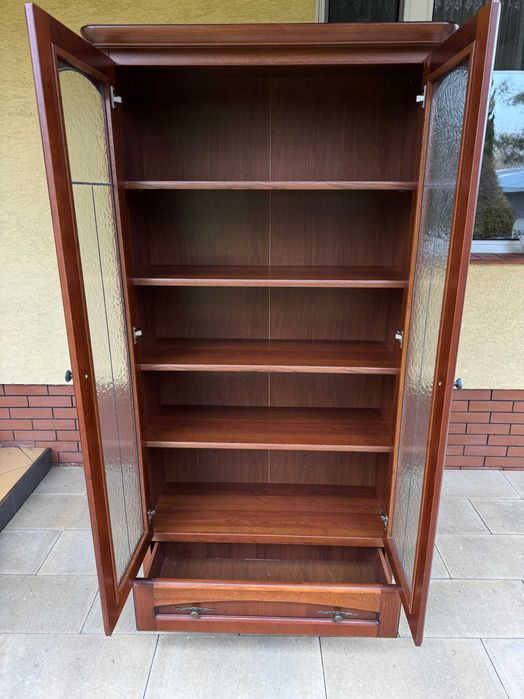witryna biblioteka kredens regał komoda szafa etażerka stół krzesła