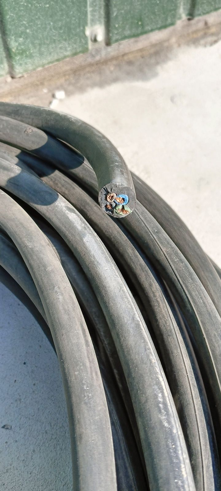 Przewód 4x2,5, kabel siłowy 40 m