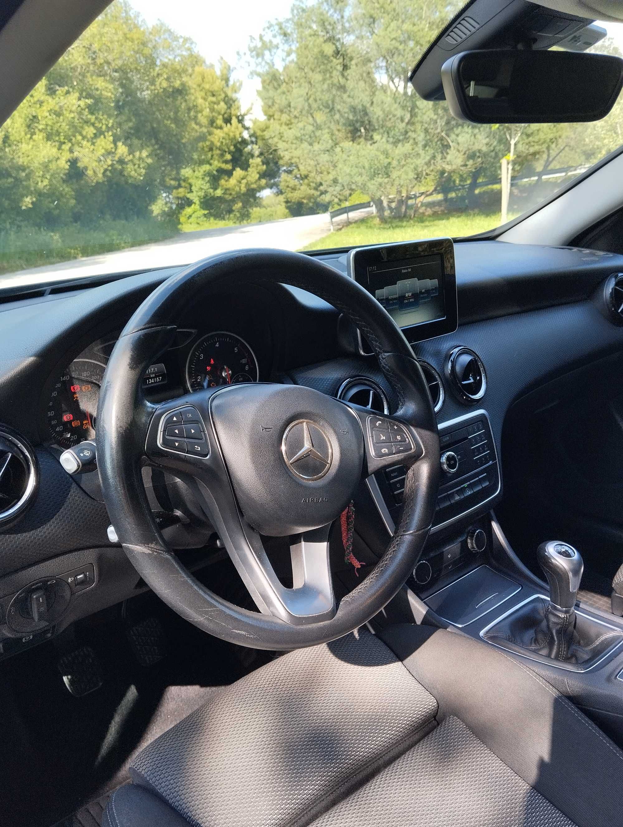 Mercedez Benz A160