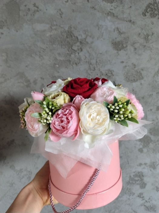 Box kwiatowy prezent