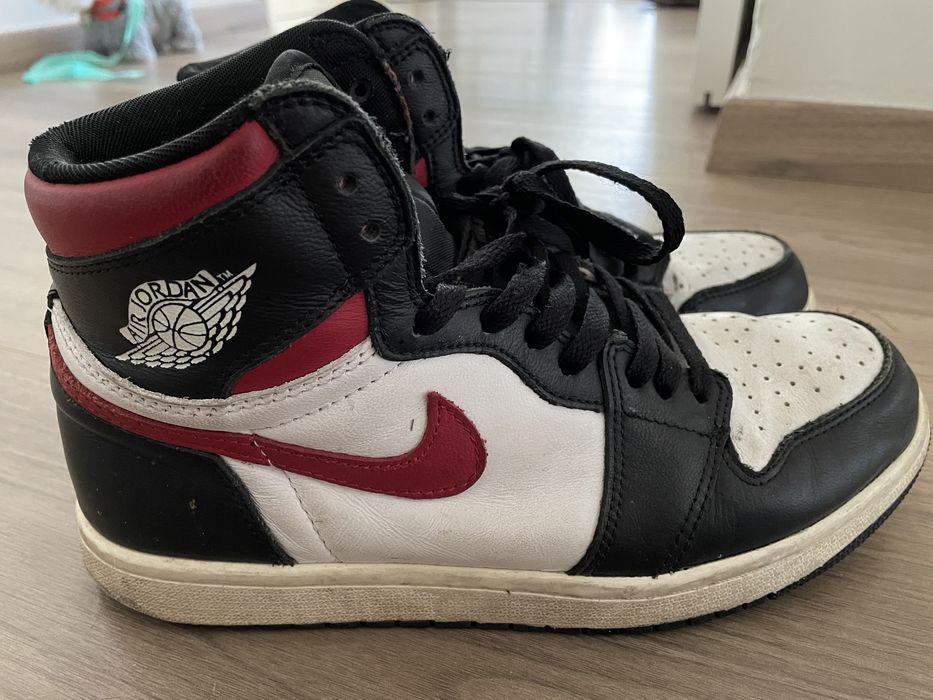 Air Jordan 1 High Black Gym Red 41