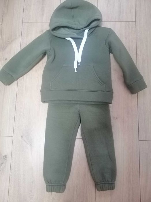 Спортивный костюм