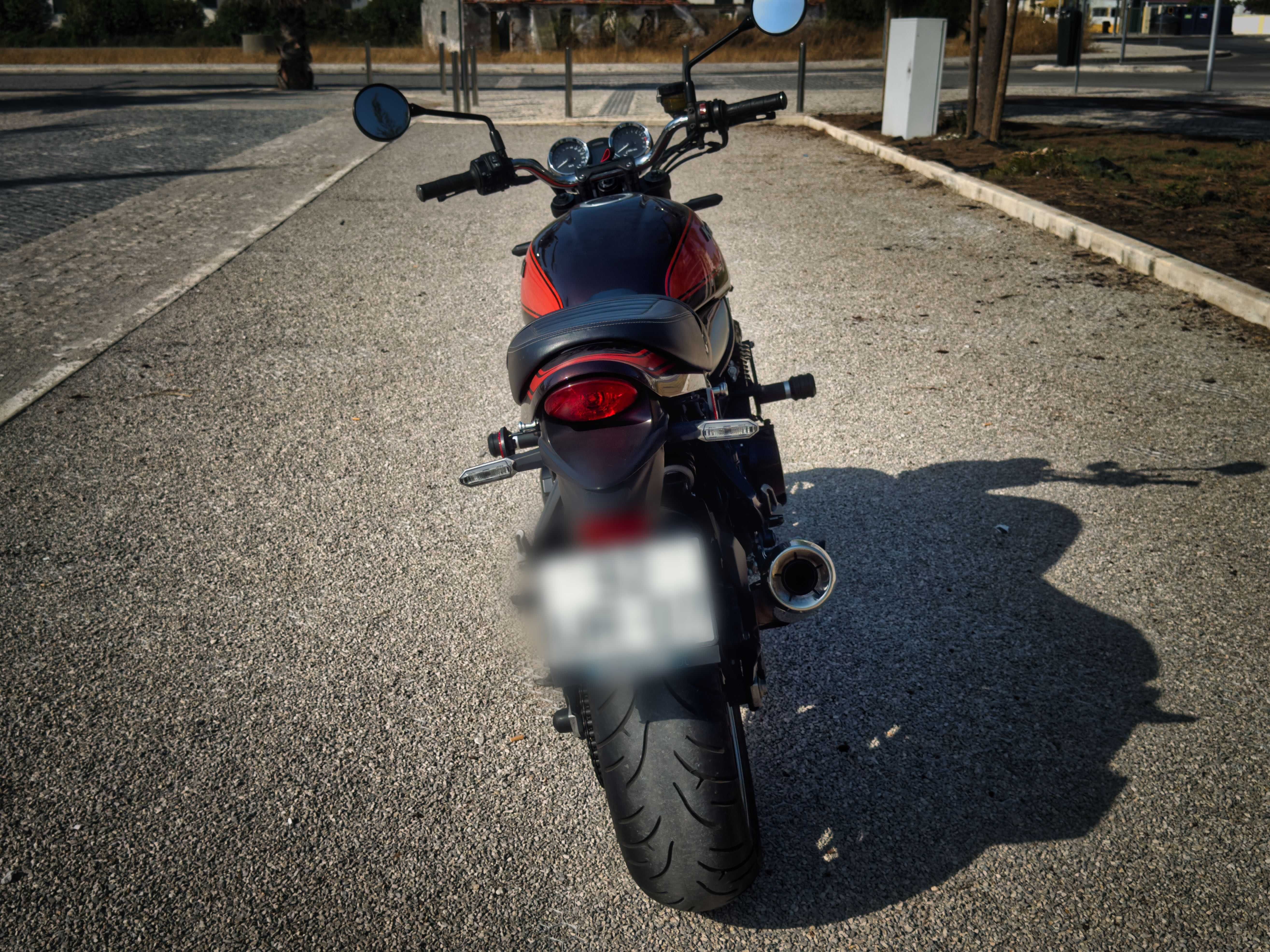 Kawasaki Z900 RS