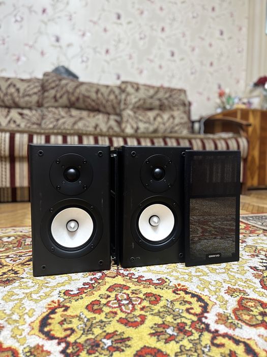 Акустика, колонки, полична акустика onkyo d-145