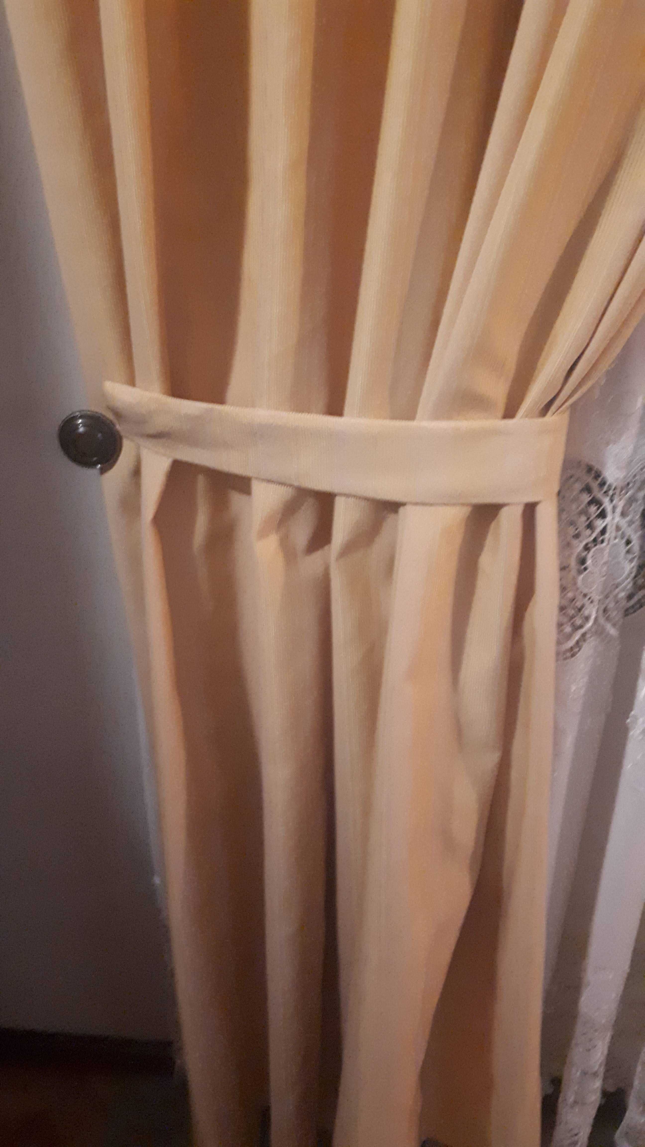 Reposteiros de cortinas em Amarelo torrado - Quase novos