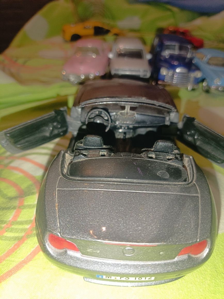 Модель машины BMW Z4