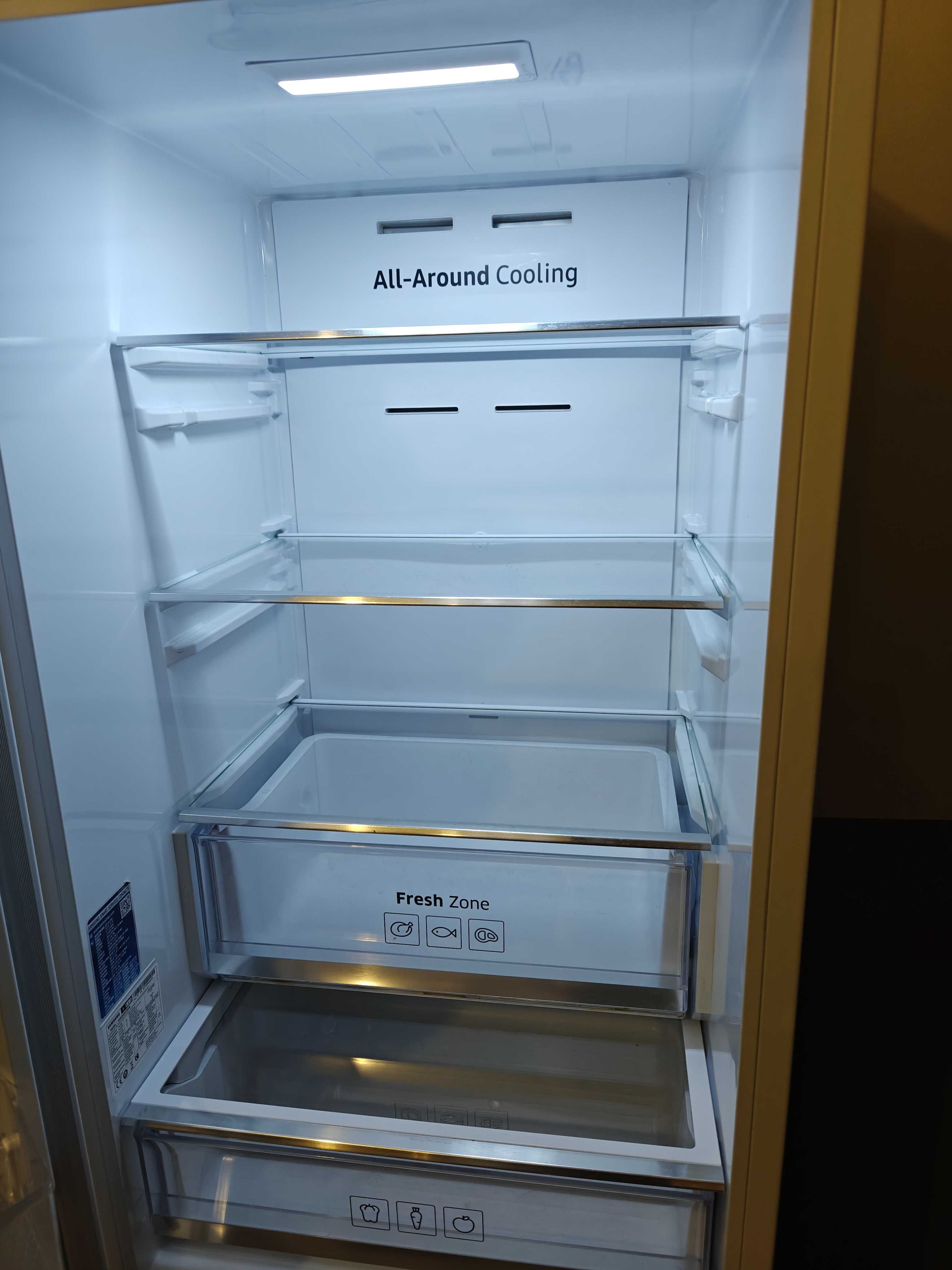 Lodówka do zabudowy Samsung BRB260034WW lodówko-zamrażarka 267+72litry