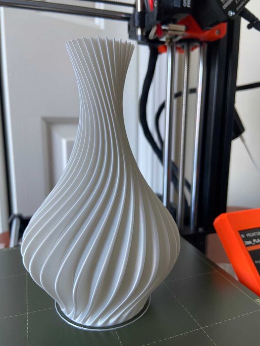 Spiralna biała waza Wydruk 3D