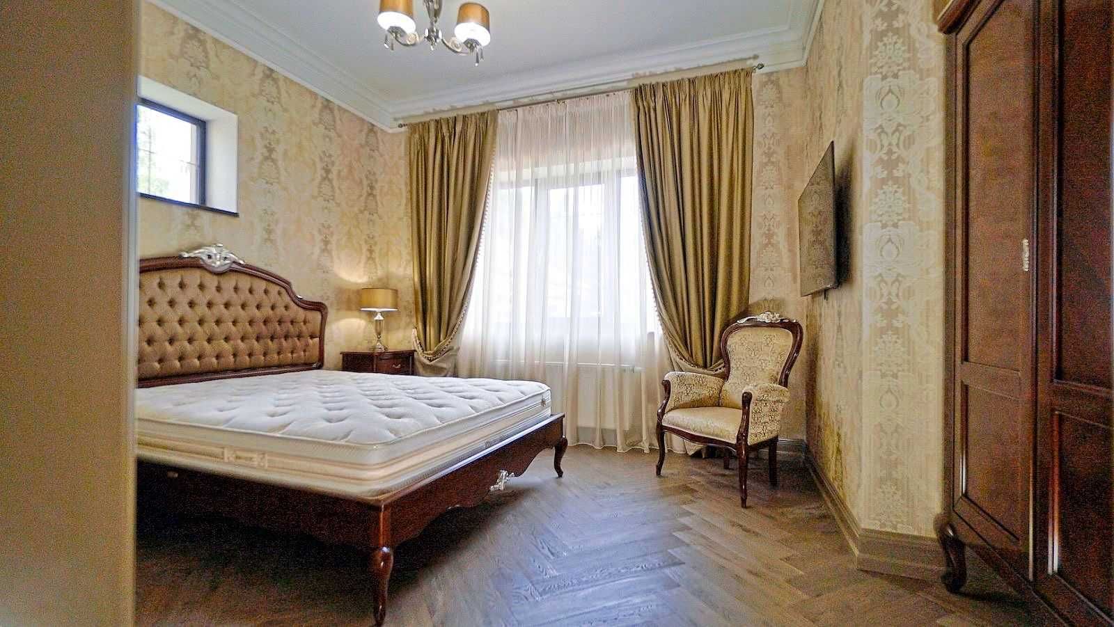 Чудовий будинок в с. Гореничі. Приватна територія!