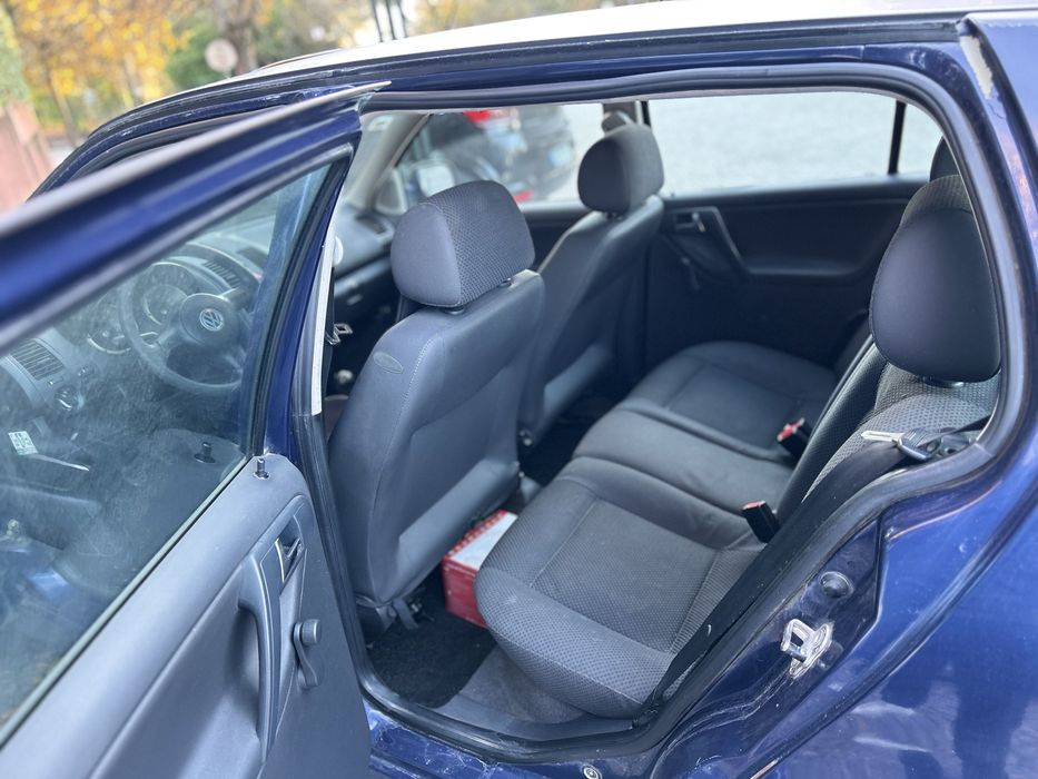 Volkswagen polo 2001 1.0 gasolina 140 mil km