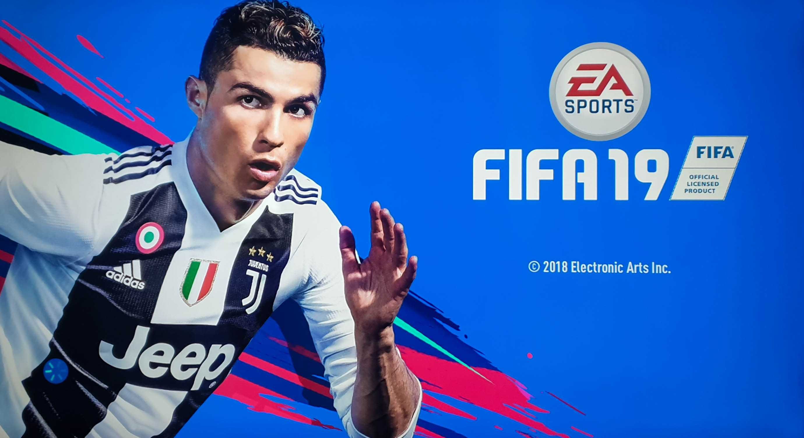 Gra Fifa 19 Xbox 360 2xPL stan Bardzo Dobry