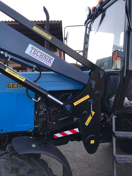 Фронтальний навантажувач на трактор John Deere, Claas, Ferguson, МТЗ