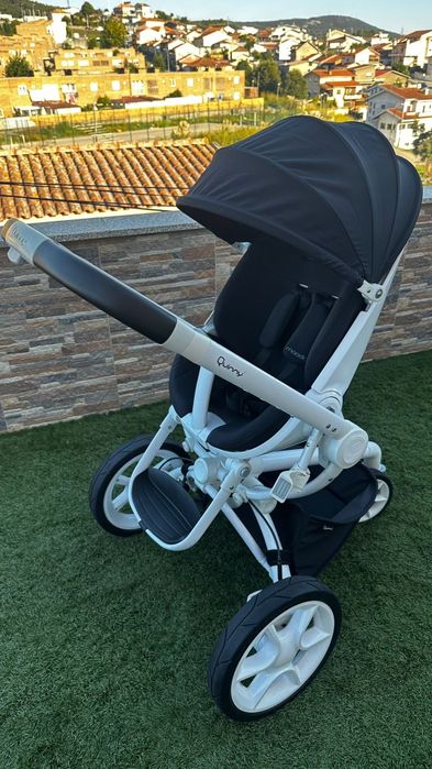 Carinho Quinny moodd com ovo e base isofix